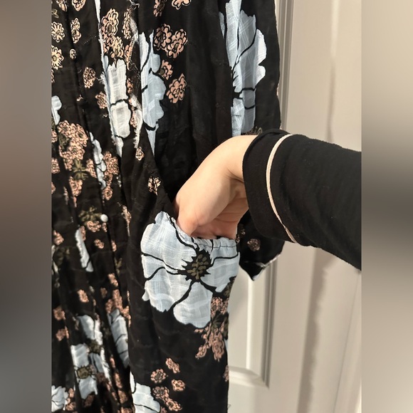 Free People floral maxi 😍 - Picture 4 of 4